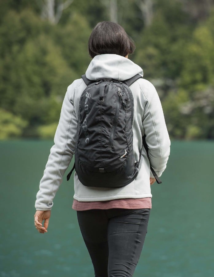 Macpac Kahuna 18 Hiking Daypack