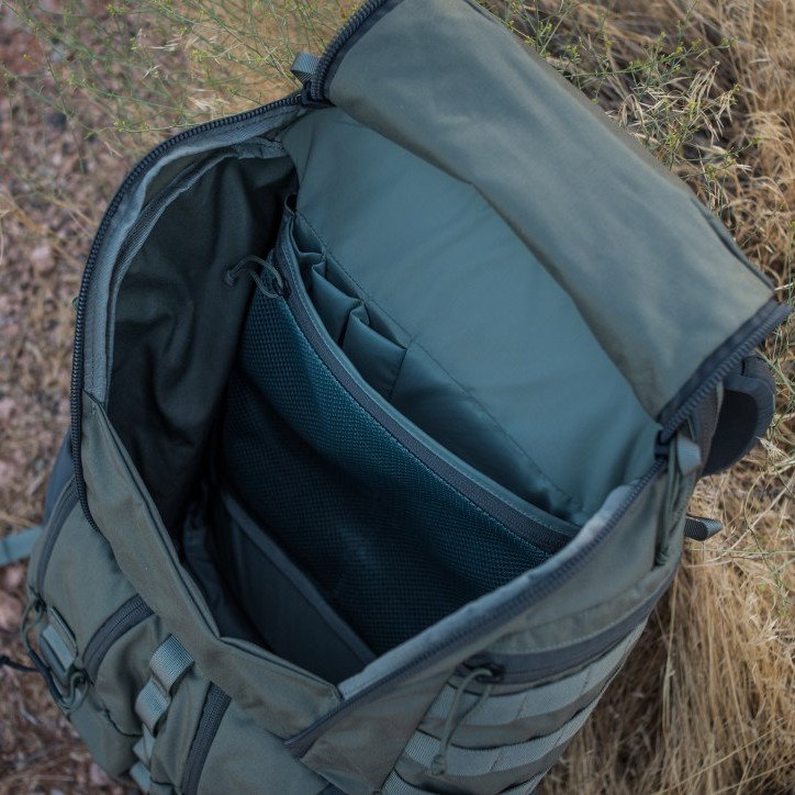 Mystery Ranch Rip Ruck 24 Backpacks | Absolute-Snow