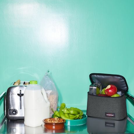 Eastpak Oval Lunch Picnic Cooler