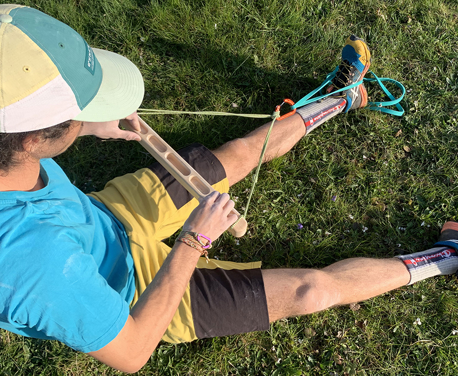Y&Y La Baguette (The Baton) Wooden Climbing Training Hangboard