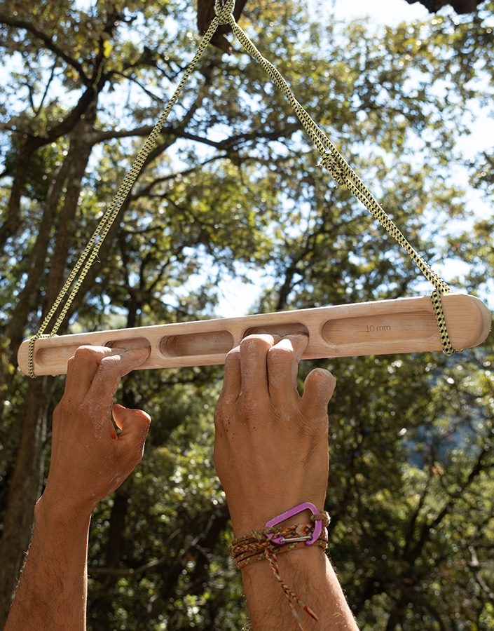 Y&Y La Baguette (The Baton) Wooden Climbing Training Hangboard