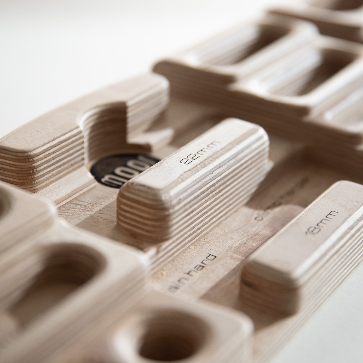 Moon Armstrong Fingerboard Climbing Training Hangboard