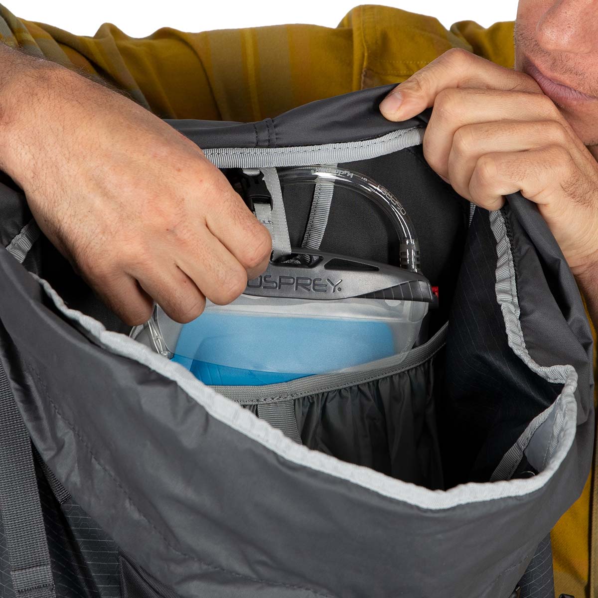 Osprey Stratos 44 Hiking Backpack