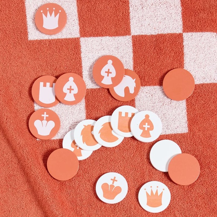 Sunnylife Luxe Games Beach Towel