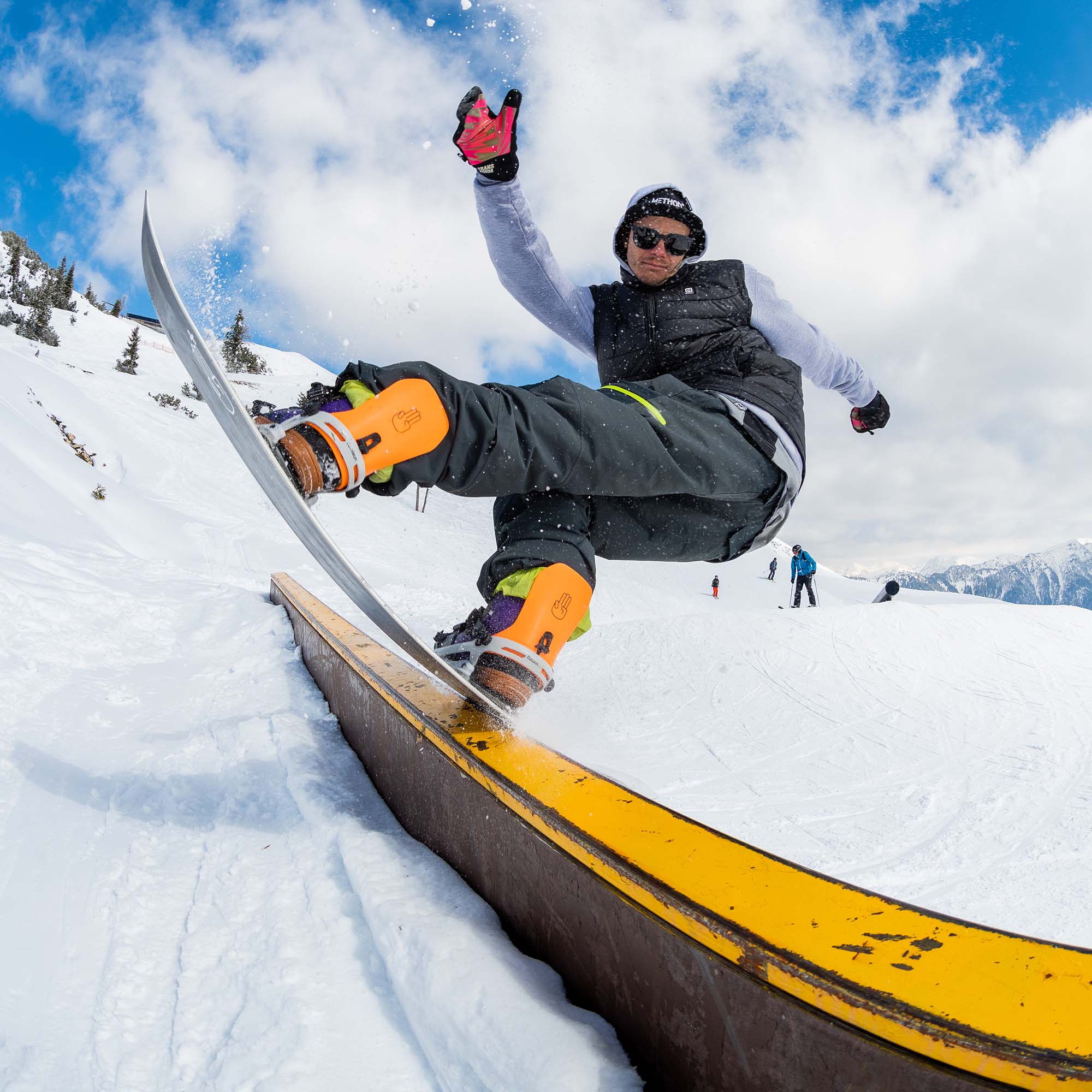 Bataleon Disaster+ Freestyle/Park Snowboard