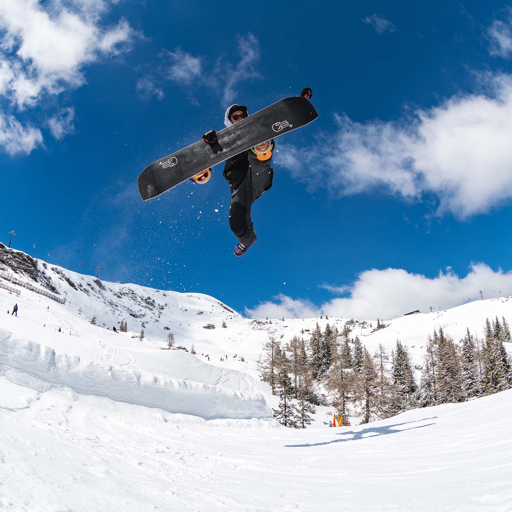 Bataleon Disaster+ Freestyle/Park Snowboard