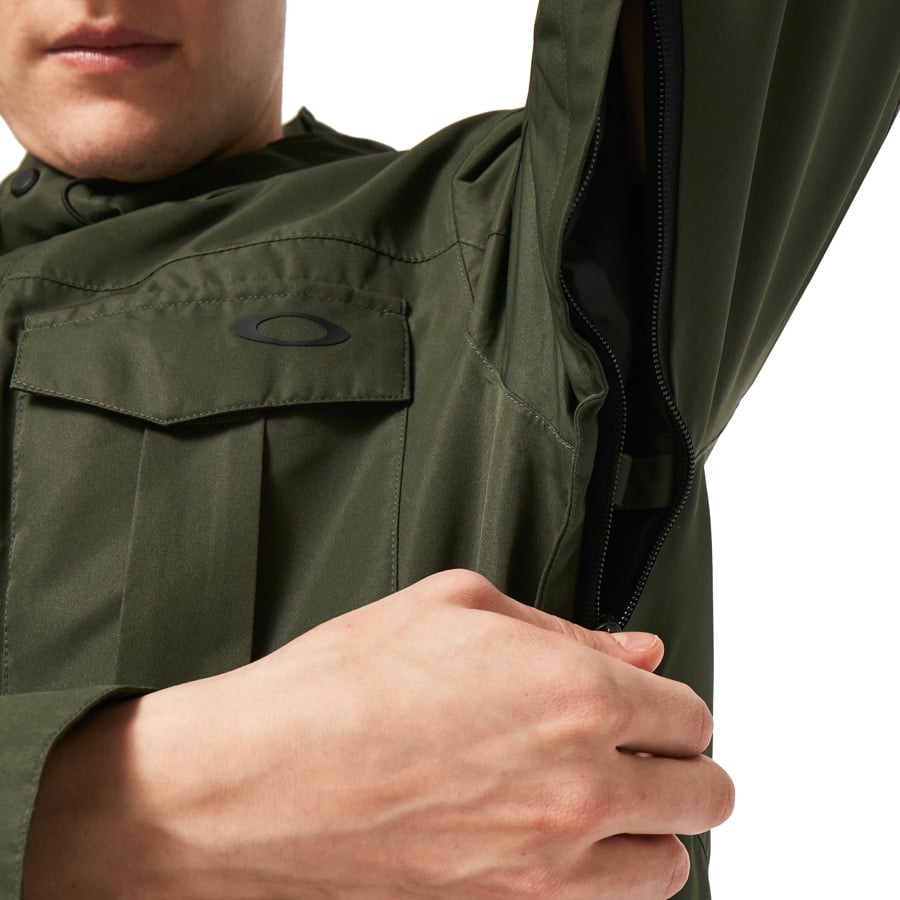 Oakley Core Divisional RC Insulated Ski/Snowboard Jacket