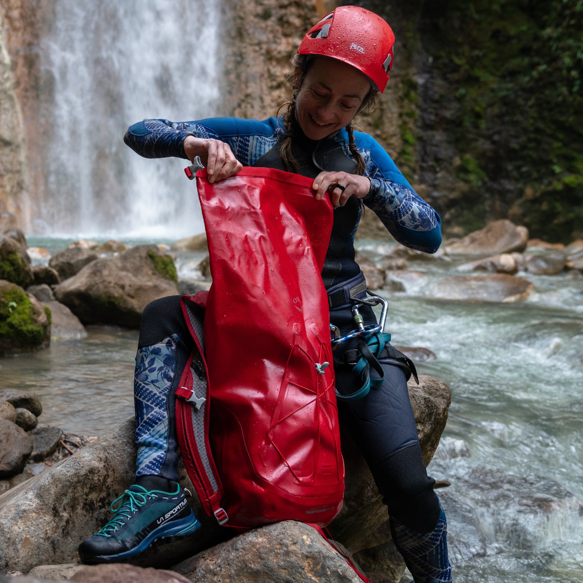 Osprey Transporter Roll Top WP 18 Day Pack/Backpack