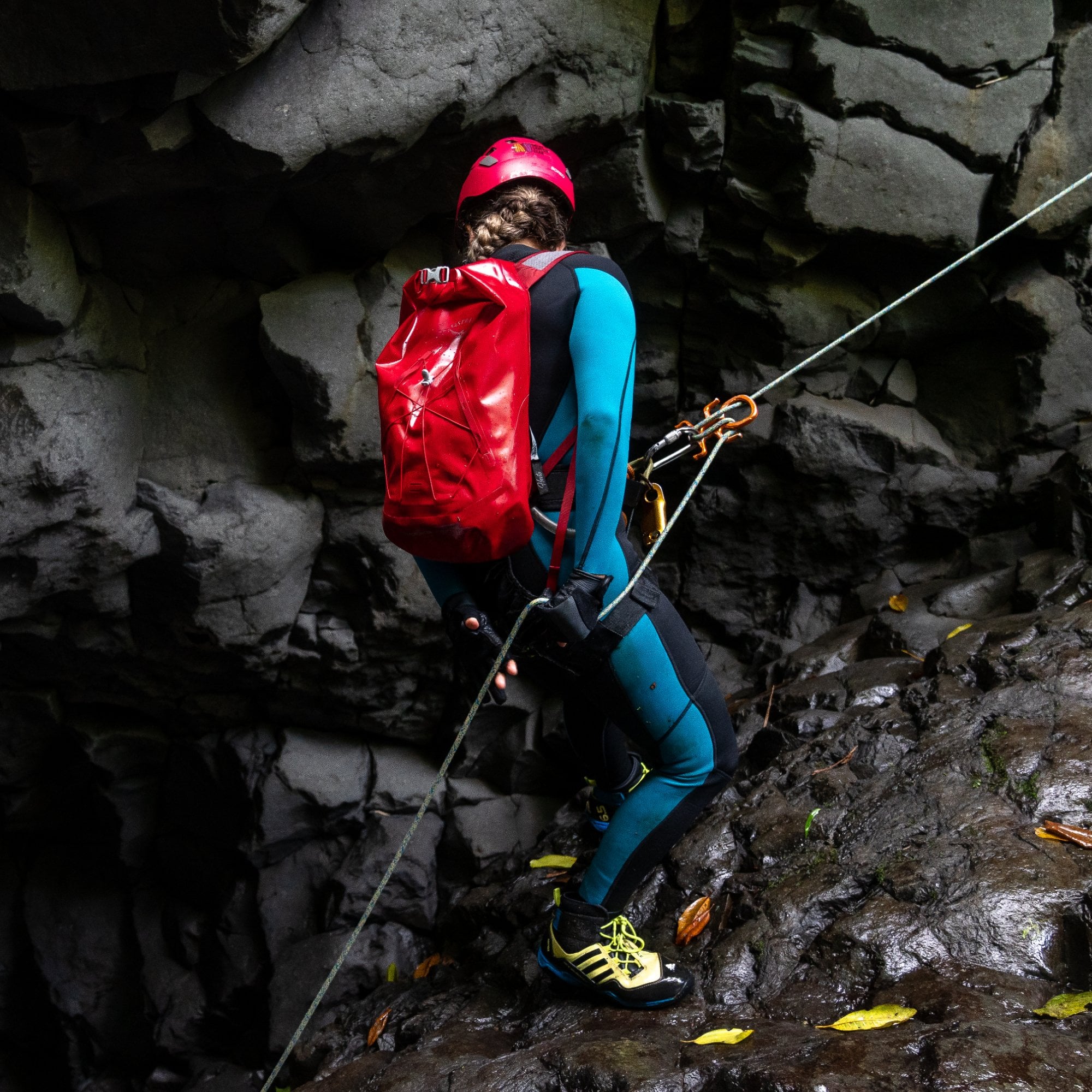 Osprey Transporter Roll Top WP 18 Day Pack/Backpack