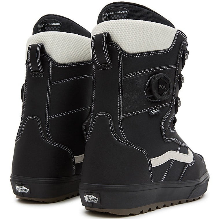 Vans Invado OG Snowboard Boots 2024