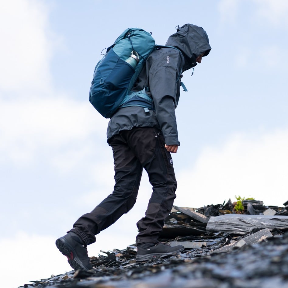 Patagonia Altvia 28 Day Pack/Hiking Backpack