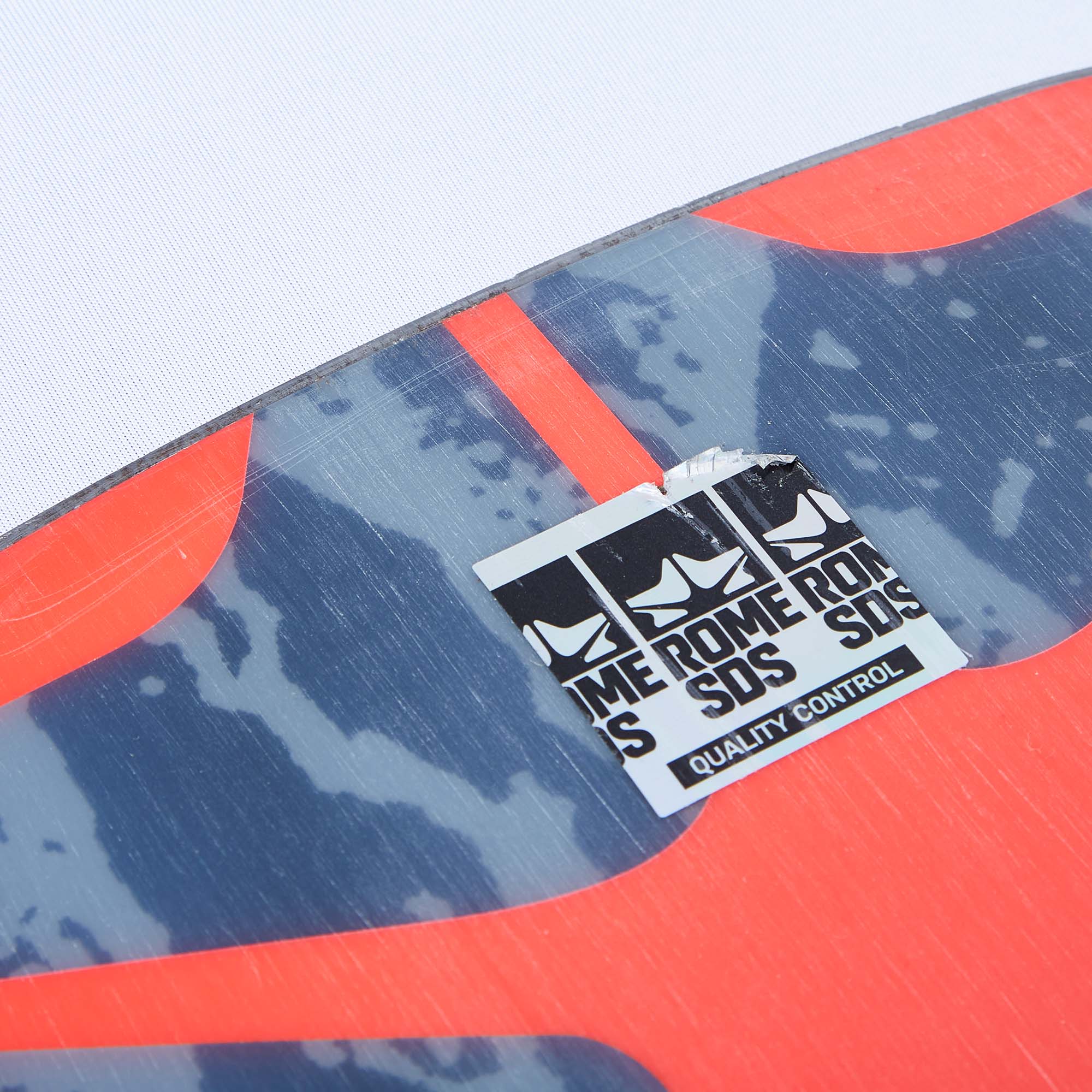 Rome Ravine Ex Display Hybrid Camber Snowboard