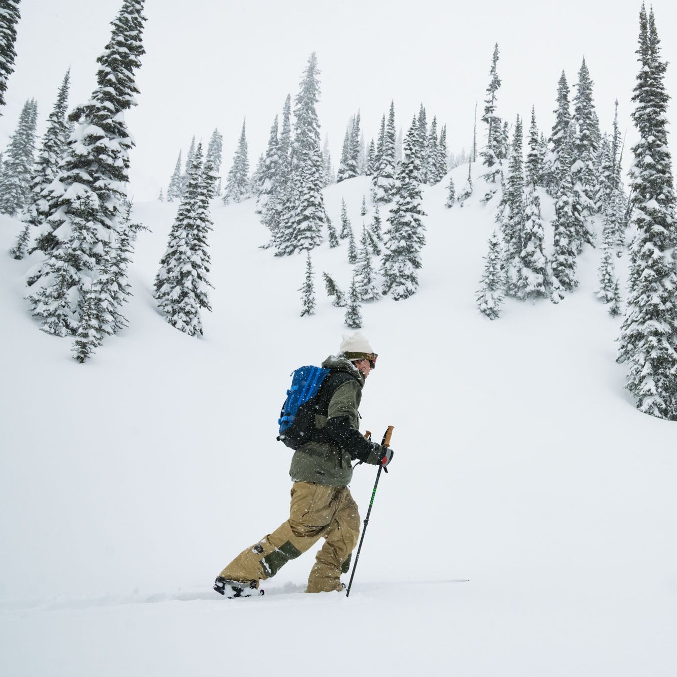 Dakine Mission Pro 25 Snowboard/Ski Backpack