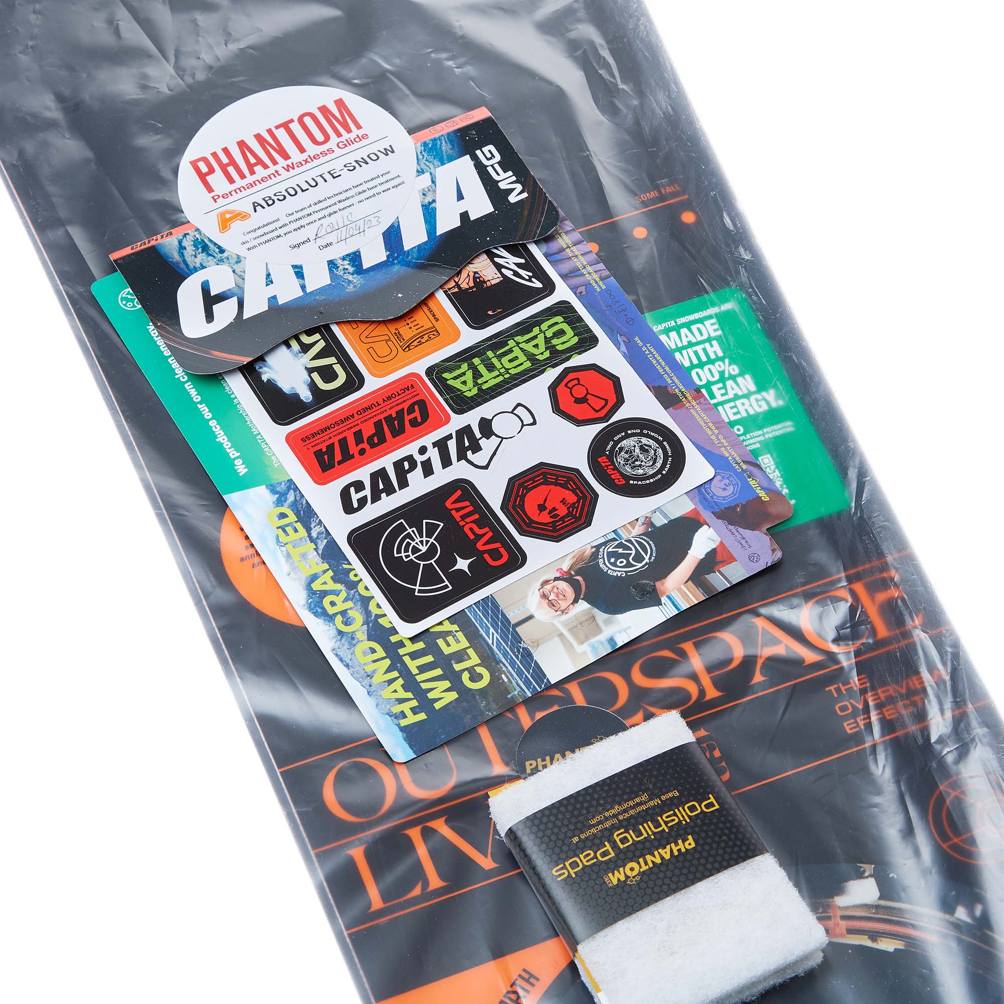 Capita Outerspace Living - Phantom Treated Camber Snowboard