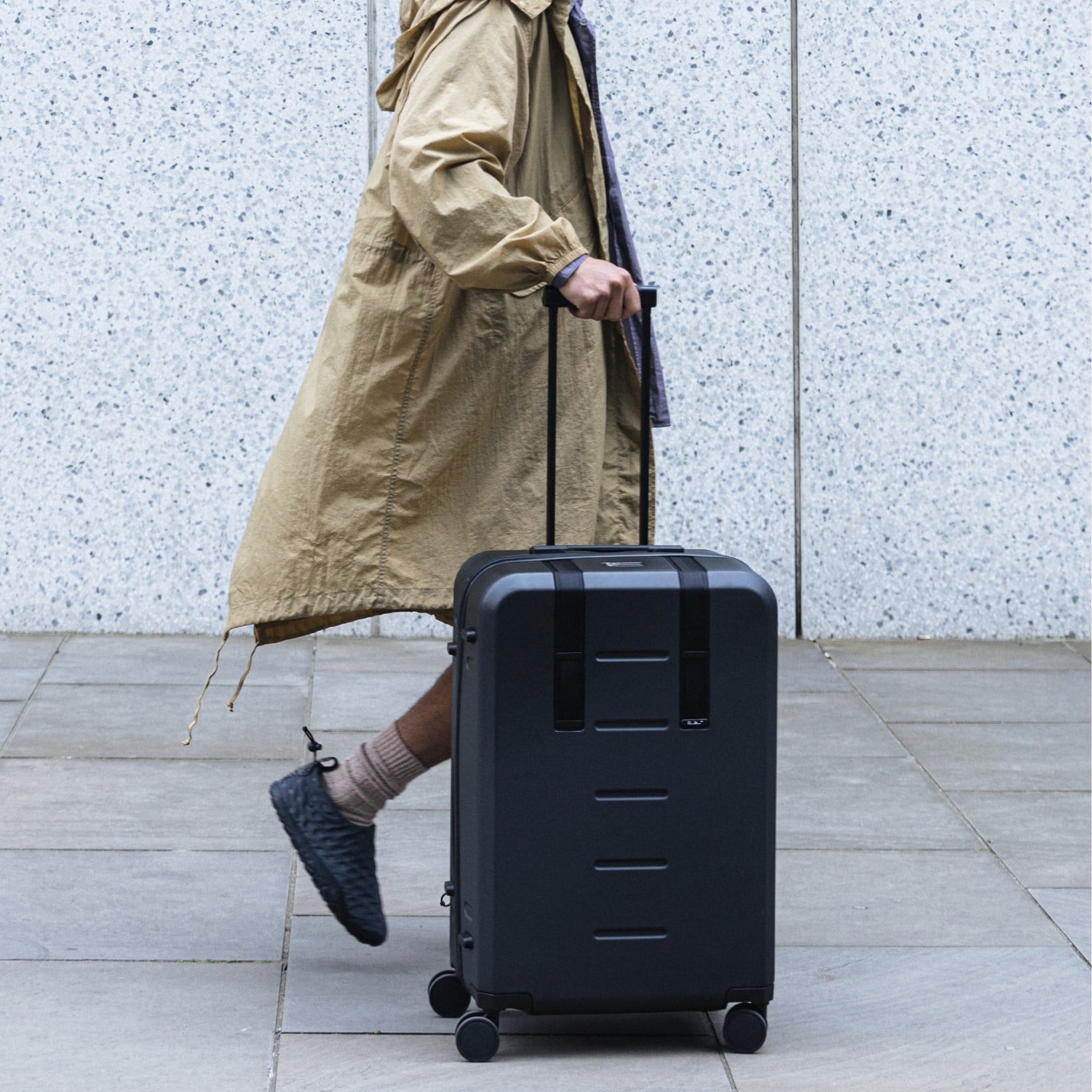 Db Ramverk Check-In Medium 70 Wheeled Luggage