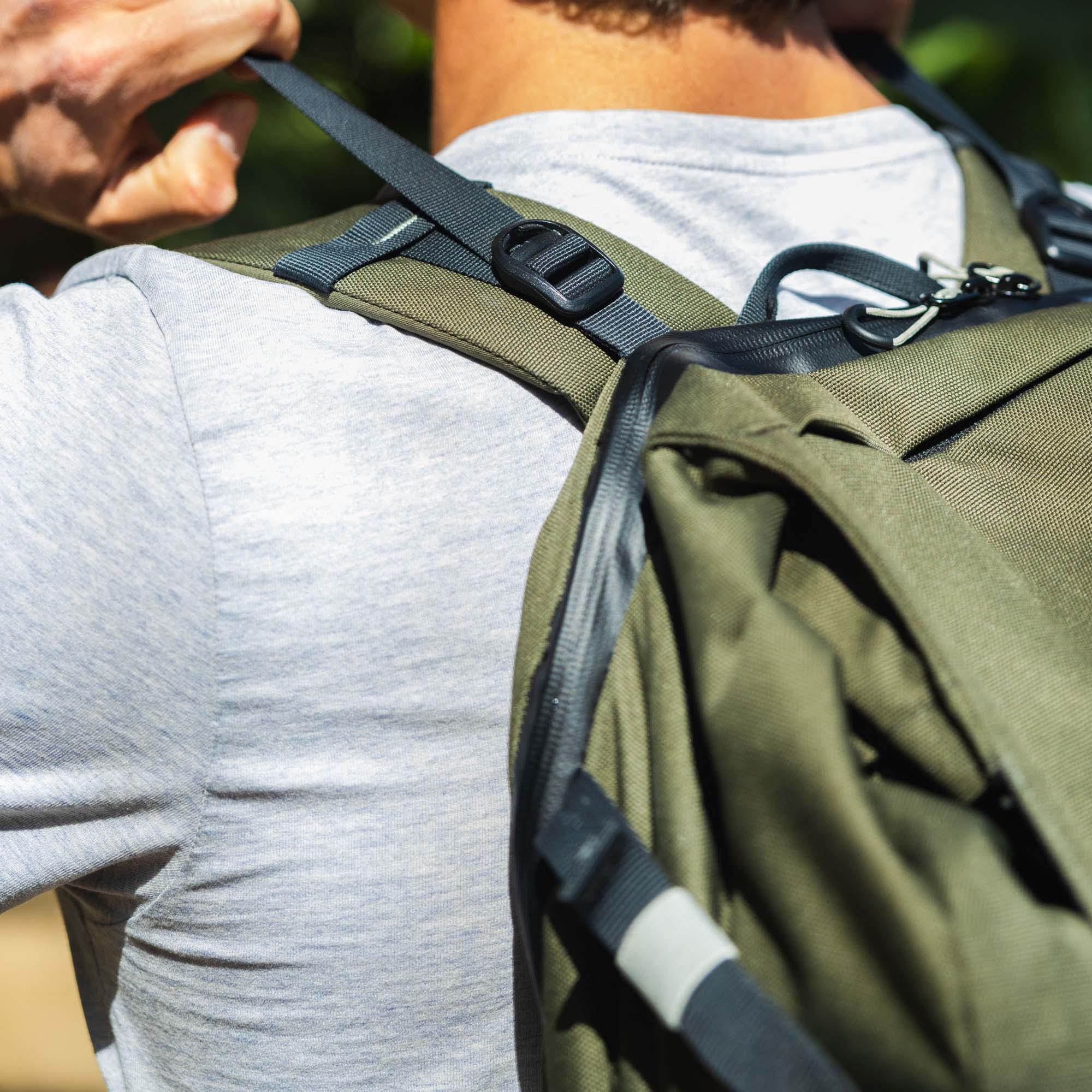 Tropicfeel Shell 20-42 Expandable Travel Backpack