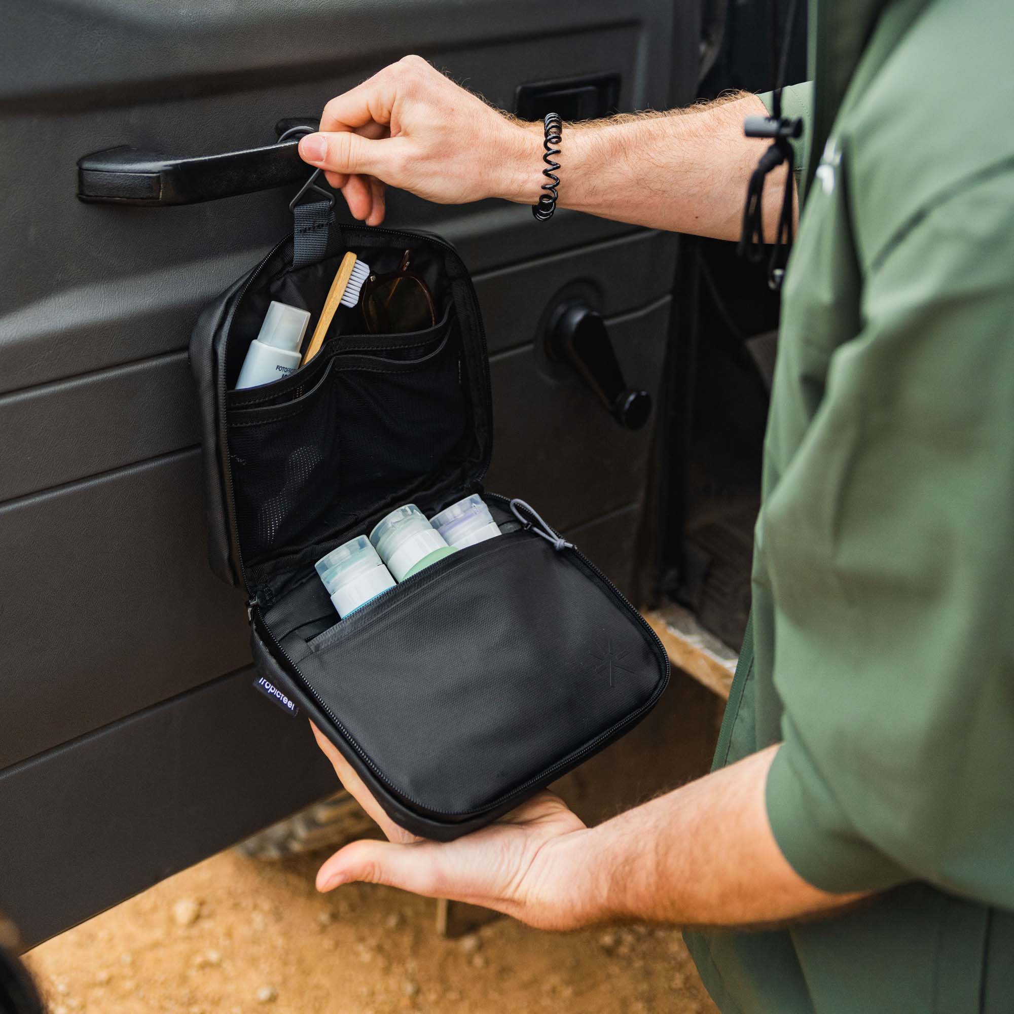 Tropicfeel Shell 20-42 Expandable Travel Backpack