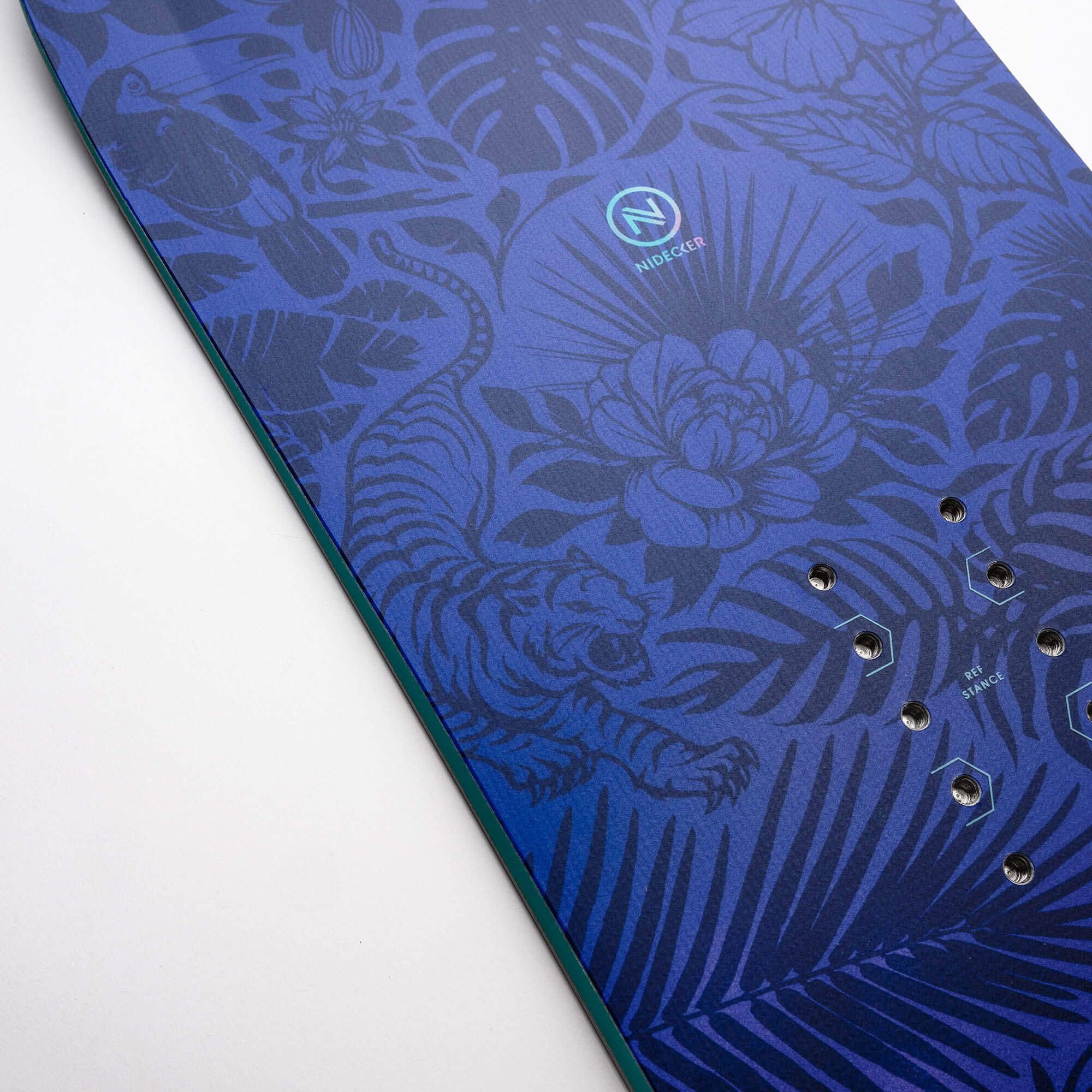 Nidecker Micron Venus All Mountain Snowboard