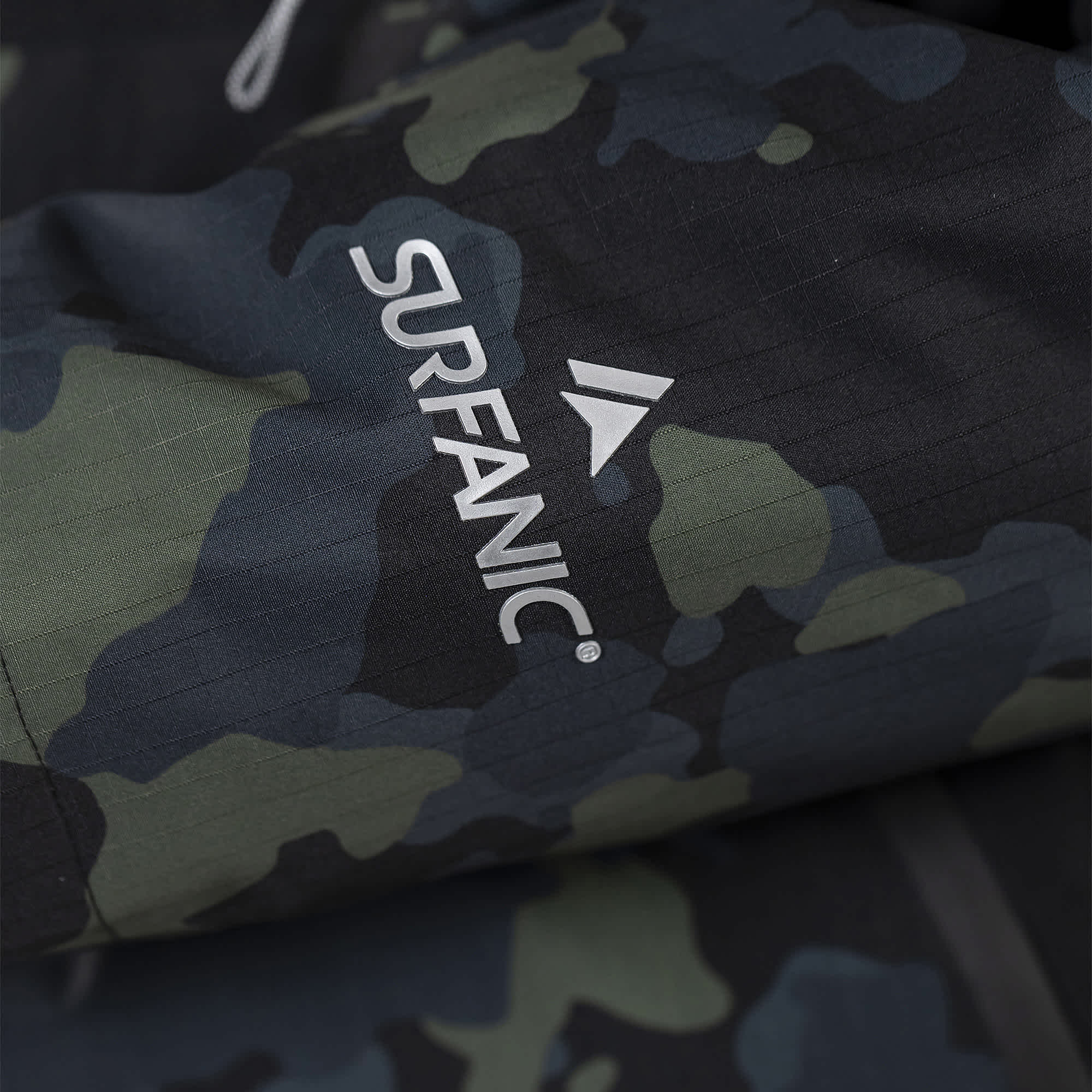 Surfanic Zero Camo Mens Ski and Snowboard Jacket