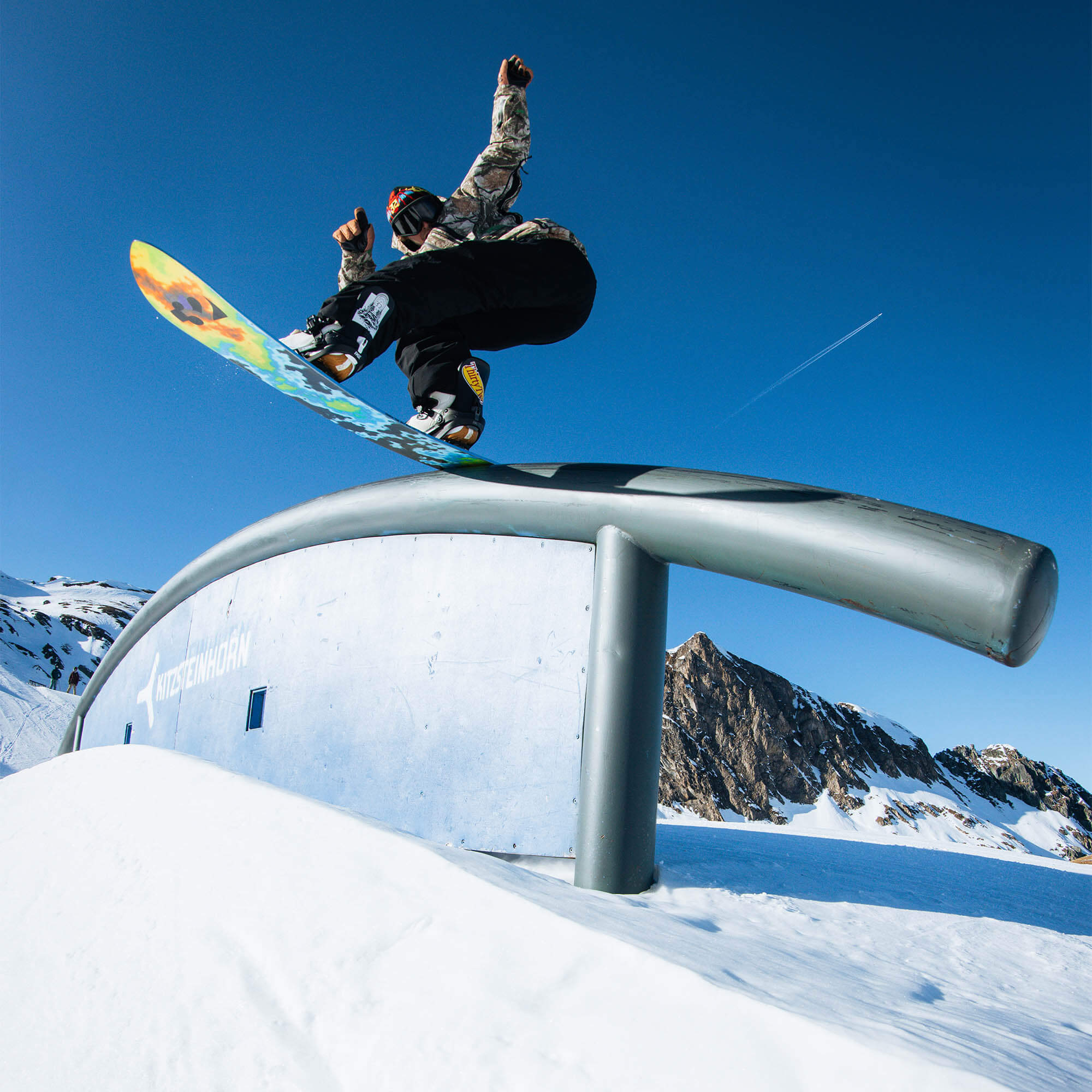 ThirtyTwo Atmosphere All Mountain/Freeride Snowboard