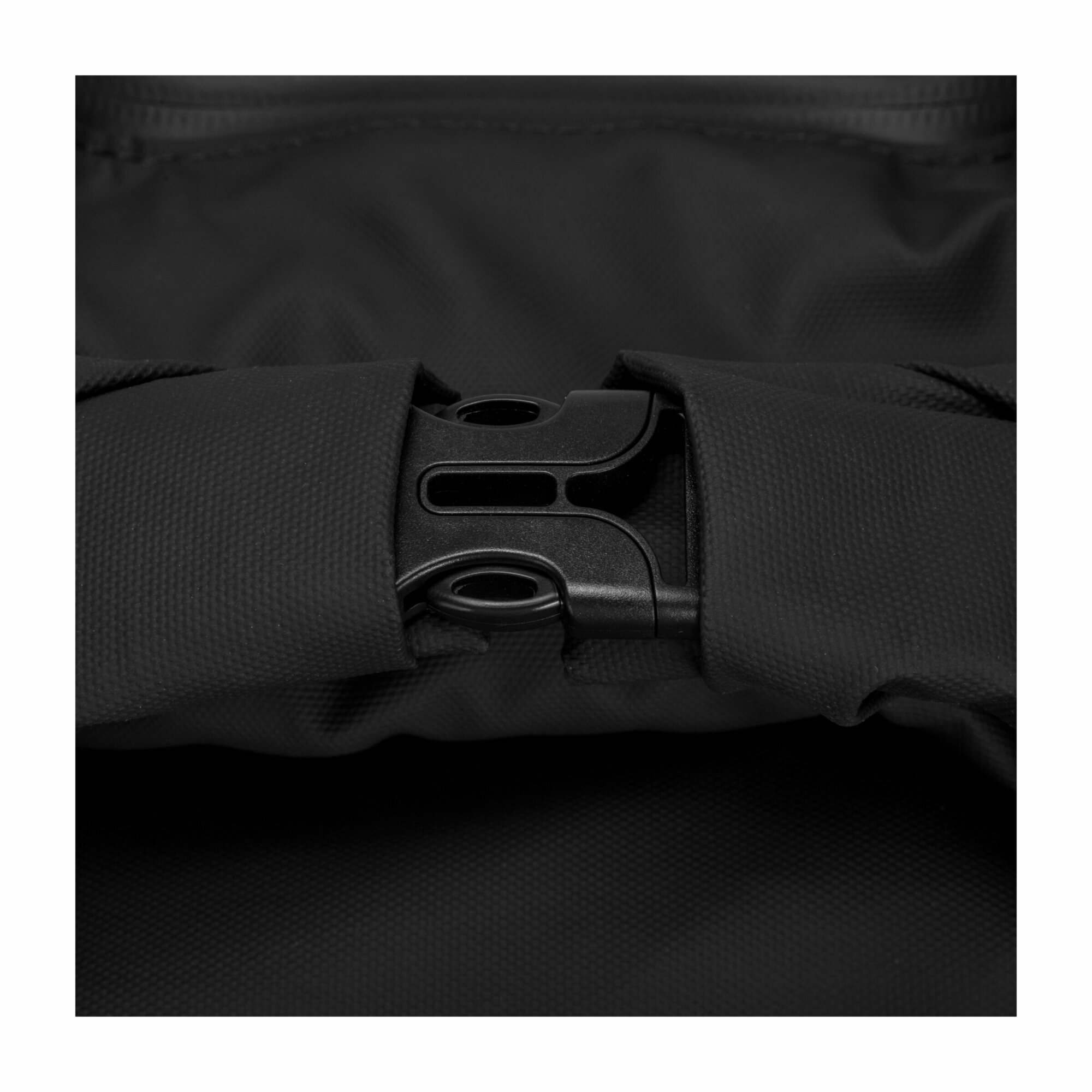 Elliker Buckden Roll Top Backpack 24/35L