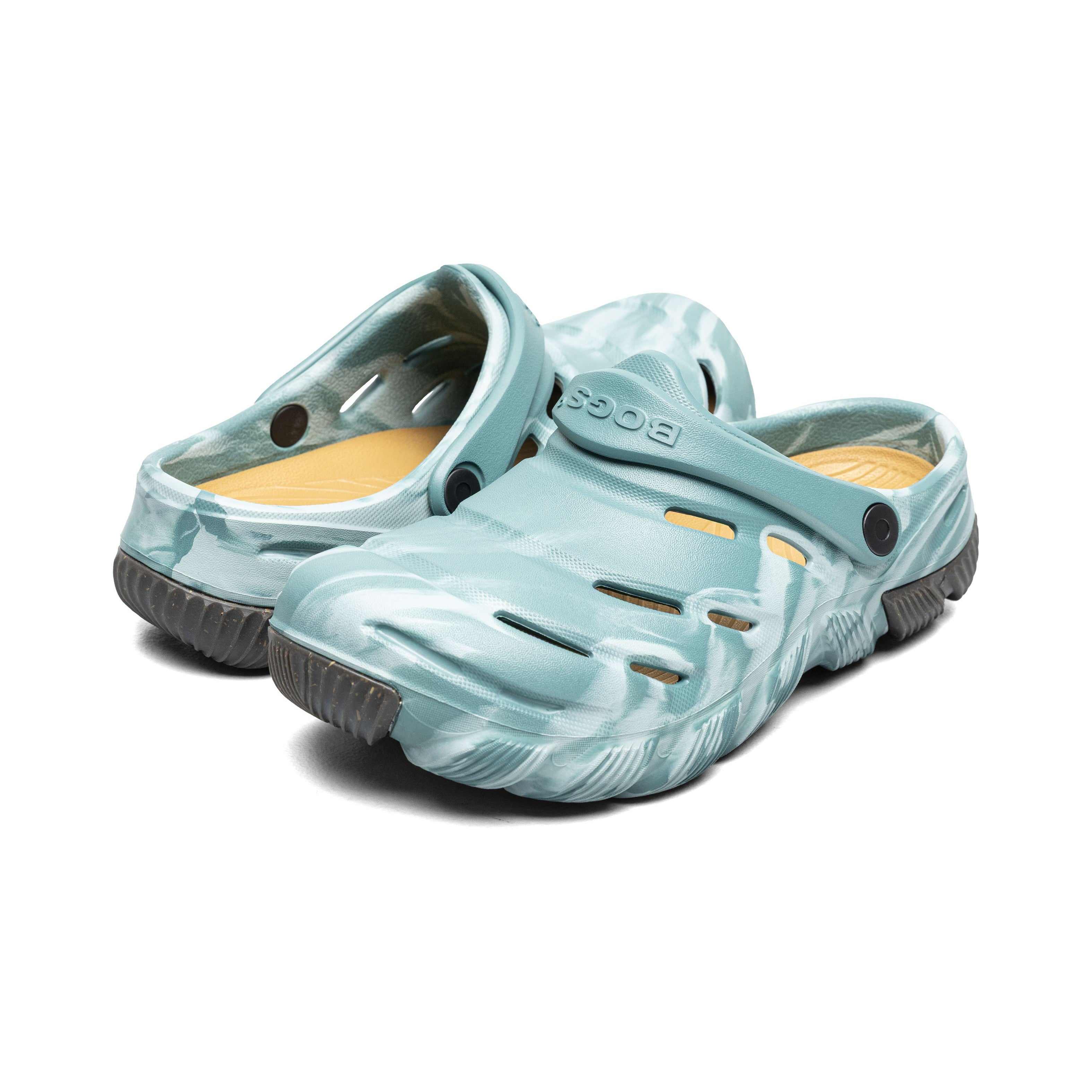 BOGS BOGA Seamless Water-Friendly Clogs