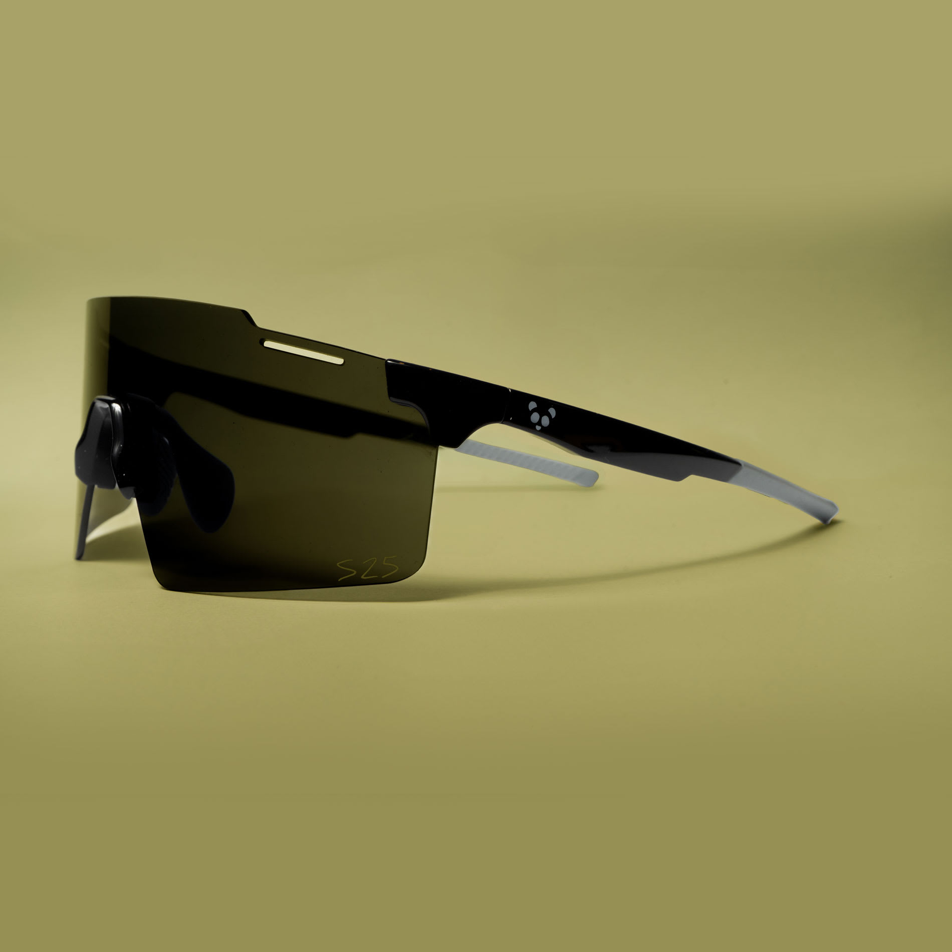 S25-2 Black