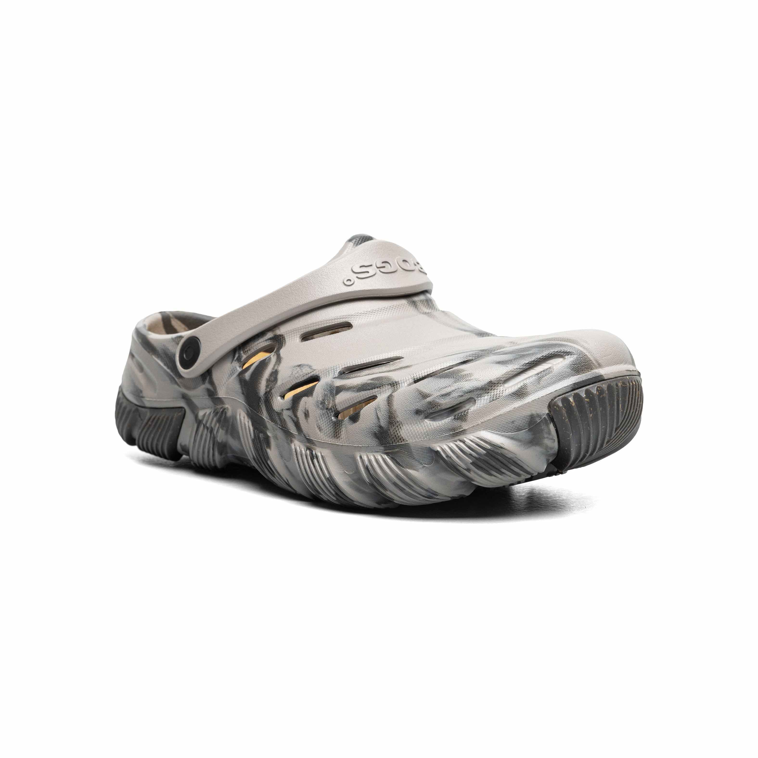 BOGS BOGA Seamless Water-Friendly Clogs